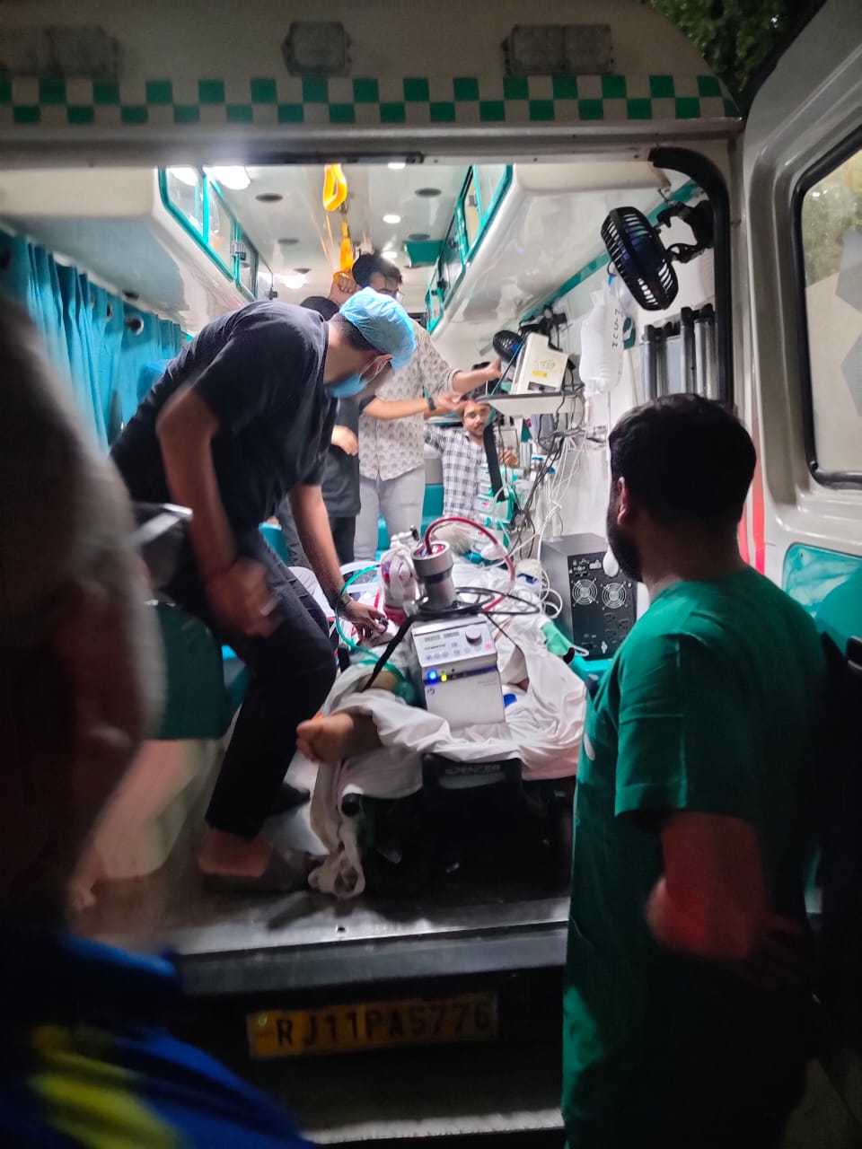 Critical ARDS Patient Shifted from Kanpur to Delhi for Advanced ECMO Support