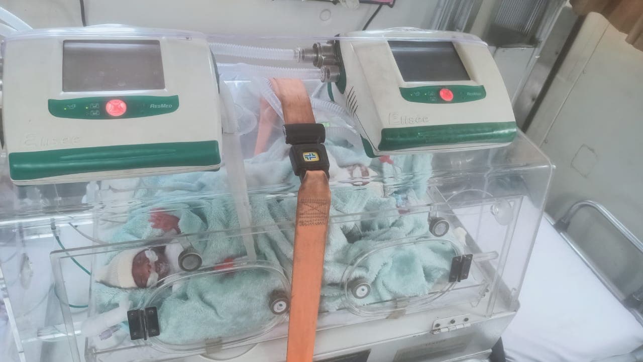Life Savers Baby Ambulance From Delhi To Bareilly