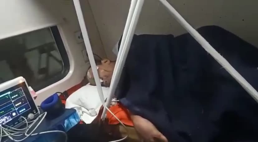 Very Critical Patient on Ventilator In Lifesavers Train Ambulance